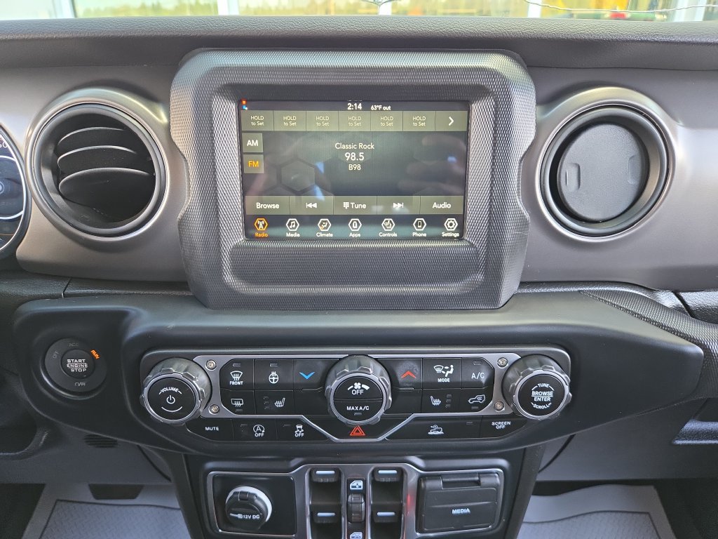 Used 2023 Jeep Gladiator Sport AWD/4WD image 22