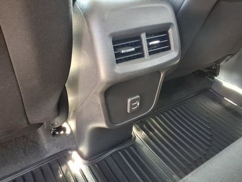 Used 2024 Chevrolet Equinox LT w/ LPO, Floor Liner Package image 8