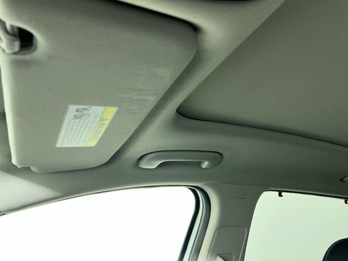 Used 2023 Hyundai Santa Fe SEL w/ Premium Package image 19