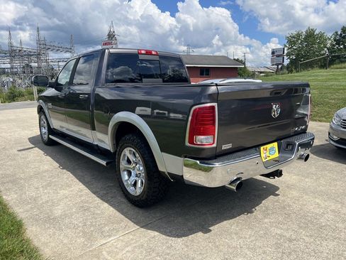 Used 2015 RAM 1500 Laramie AWD/4WD image 4