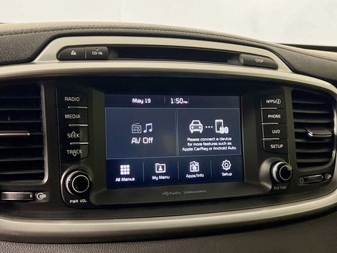 Used 2018 Kia Sorento FWD image 27