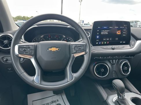 Certified 2023 Chevrolet Blazer LT w/ Convenience Package image 18