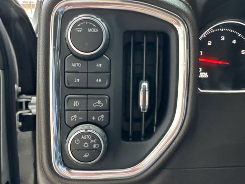 Used 2022 Chevrolet Silverado 3500 LTZ image 21