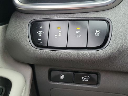 Used 2017 Kia Sorento SX AWD/4WD image 12