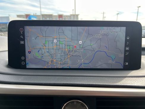 Used 2021 Lexus RX 350L 350L w/ Premium Package image 28