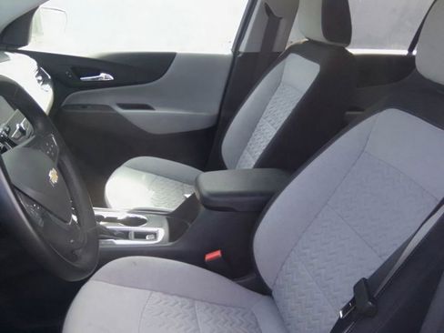 Used 2024 Chevrolet Equinox LT image 12