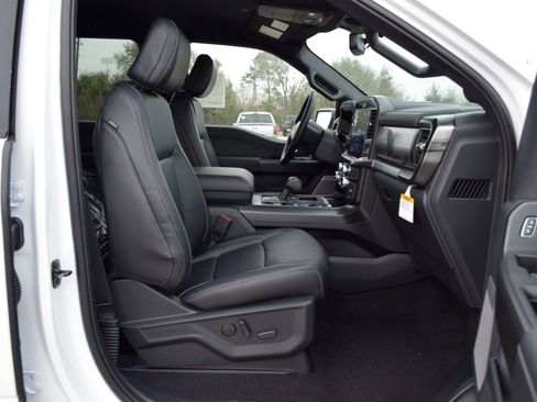 New 2026 Ford F150 Lariat w/ FX4 Off-Road Package image 23