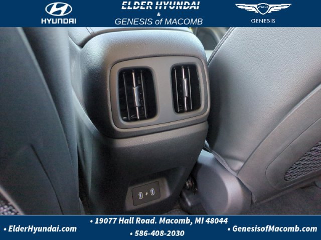 Certified 2025 Hyundai Tucson Limited AWD/4WD image 13