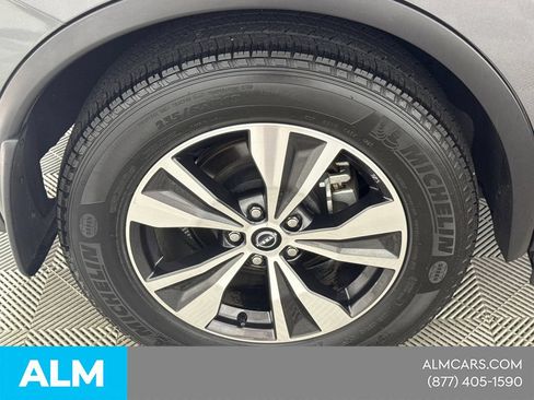 Used 2023 Nissan Murano SV FWD image 20