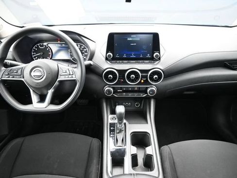 Used 2024 Nissan Sentra SV FWD image 22