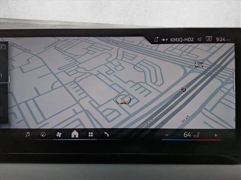 Used 2025 BMW X3 xDrive30i w/ Premium Package image 13