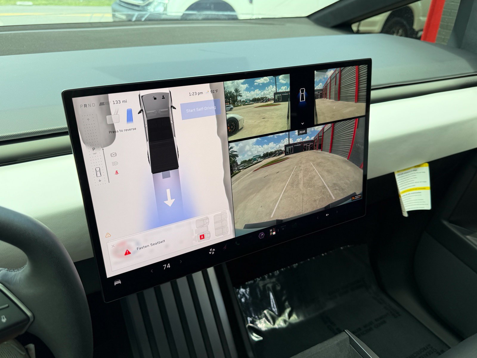 Used 2024 Tesla Cybertruck AWD Crew Cab image 31