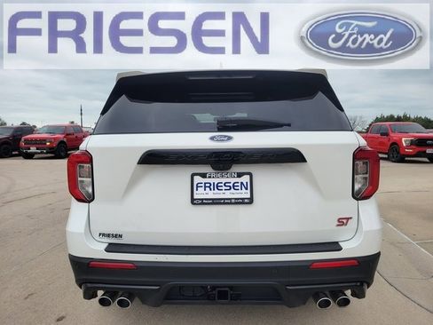 Used 2022 Ford Explorer ST w/ ST Street Pack image 6