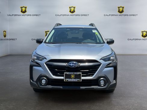 Used 2024 Subaru Outback AWD/4WD image 2