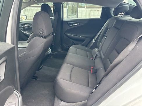 Used 2023 Chevrolet Malibu LT w/ Driver Confidence Package FWD image 14