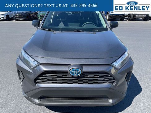 Used 2023 Toyota RAV4 LE AWD/4WD image 22