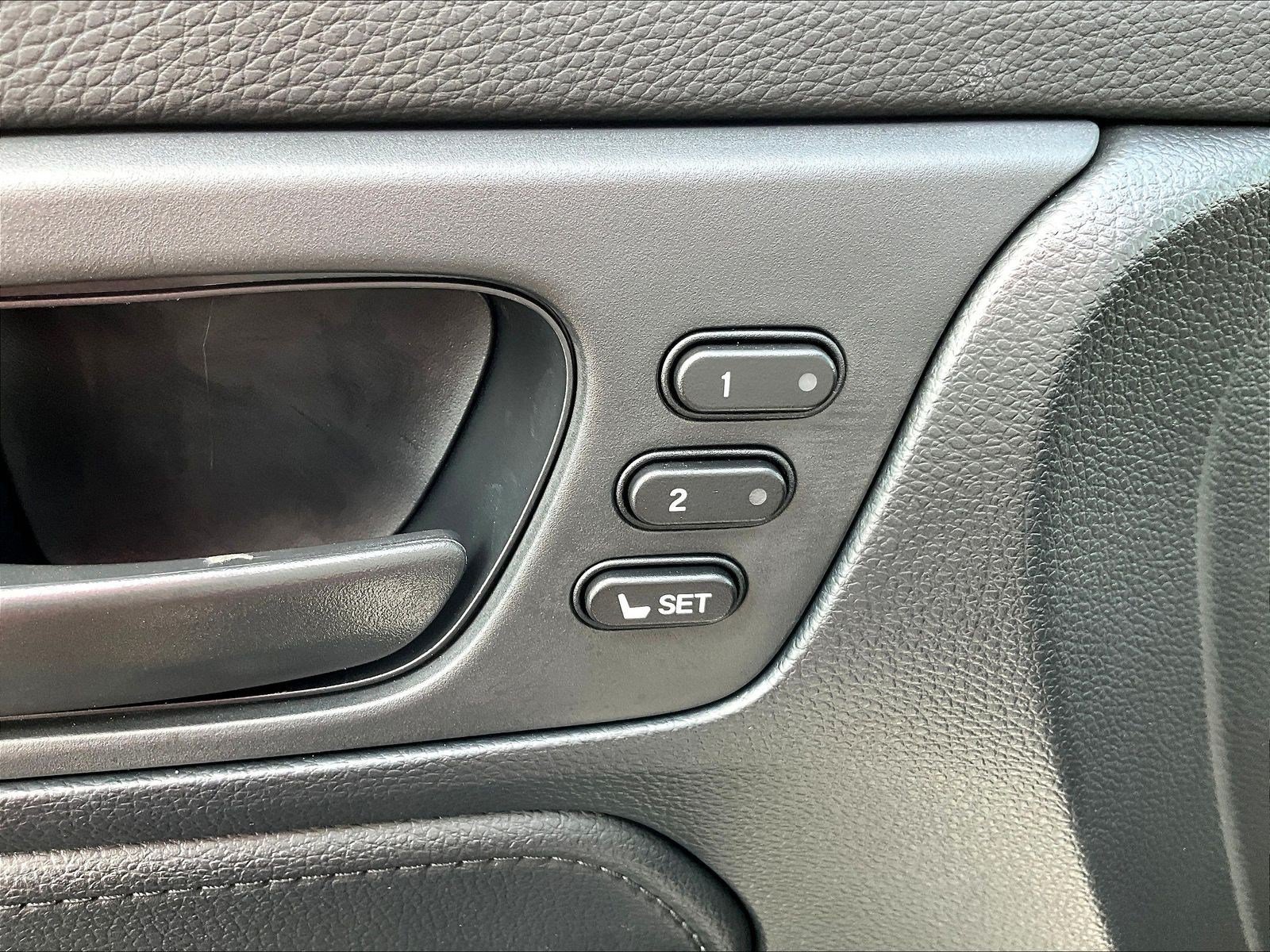 Used 2024 Honda Odyssey Sport image 38