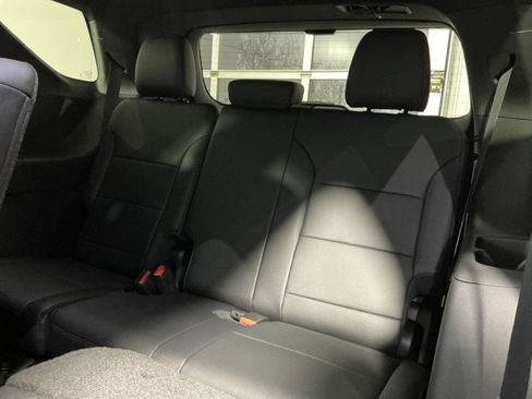 New 2026 Chevrolet Traverse Z71 w/ Driver Confidence Package image 32