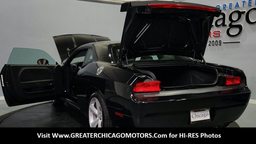 Used 2008 Dodge Challenger SRT8 RWD image 20