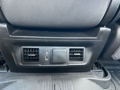 Used 2023 GMC Sierra 1500 Elevation image 26