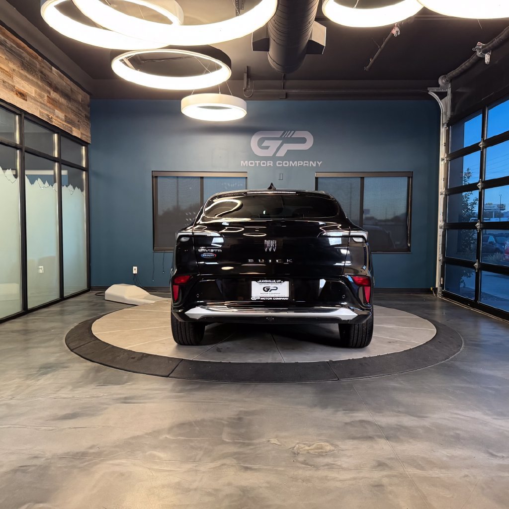 Used 2025 Buick Envista Avenir FWD image 4