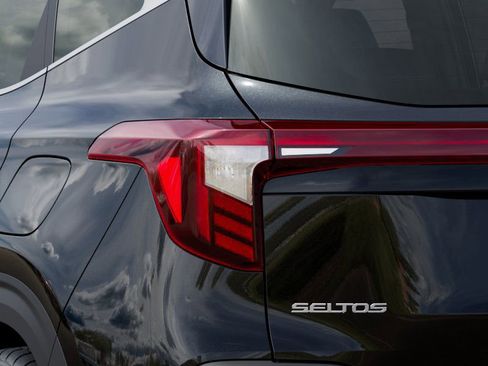 New 2026 Kia Seltos SX image 11