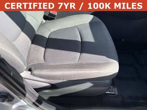 Used 2024 Toyota RAV4 LE image 10