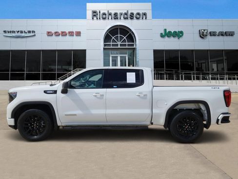 Used 2025 GMC Sierra 1500 Elevation AWD/4WD image 3