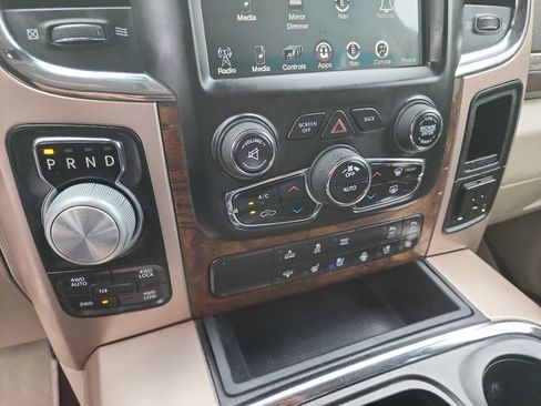 Used 2017 RAM 1500 Laramie Longhorn AWD/4WD image 32