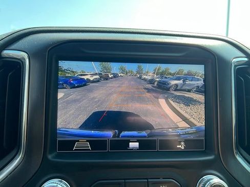 Used 2020 GMC Sierra 1500 AT4 w/ AT4 Preferred Package AWD/4WD image 19