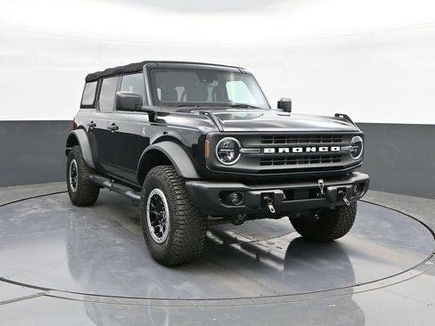 Certified 2023 Ford Bronco Black Diamond w/ Sasquatch Package image 22