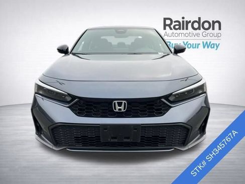 Used 2025 Honda Civic Sport image 2