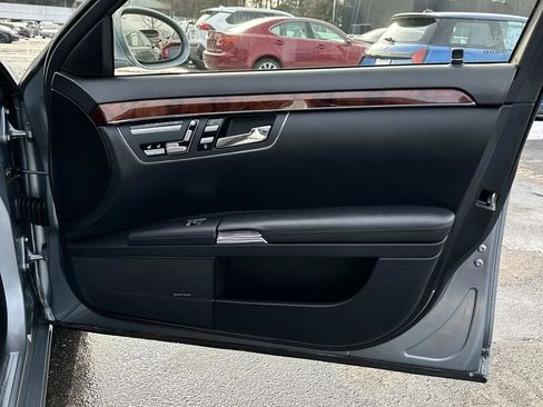 Used 2008 Mercedes-Benz S 550 image 29