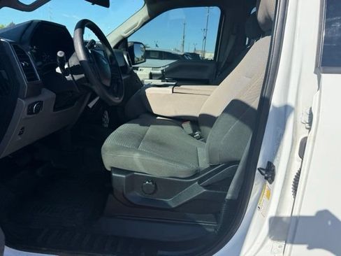Used 2019 Ford F150 XLT AWD/4WD image 2