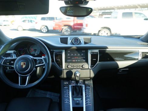Used 2018 Porsche Macan S AWD/4WD image 18
