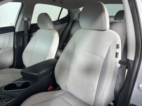 Used 2015 Kia Optima LX image 11