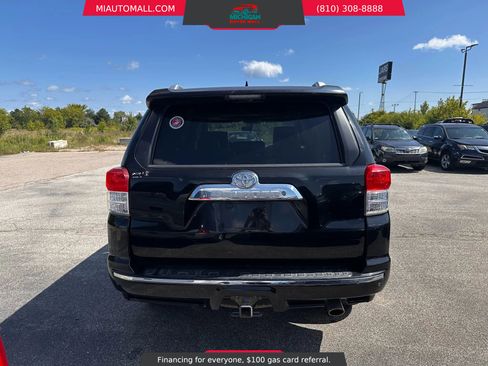 Used 2010 Toyota 4Runner SR5 image 5