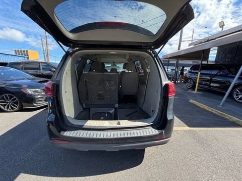 Used 2021 Kia Sedona LX FWD image 8