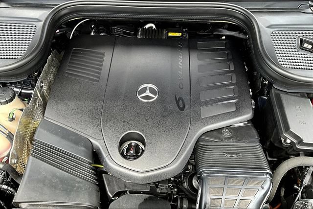 Certified 2024 Mercedes-Benz GLS 450 4MATIC image 32
