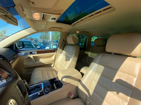 Used 2005 Volkswagen Touareg V8 image 20