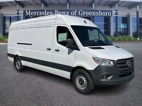 New 2025 Mercedes-Benz Sprinter 2500 image 2