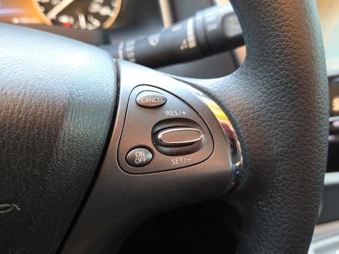 Used 2020 Nissan Murano S w/ Technology Package image 30