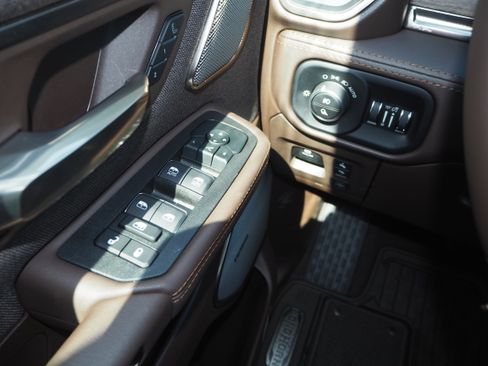 New 2026 RAM 1500 Limited image 35