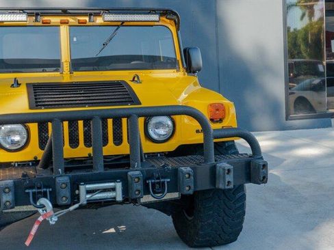 Used 1998 HUMMER H1 4-Door Open Top image 23