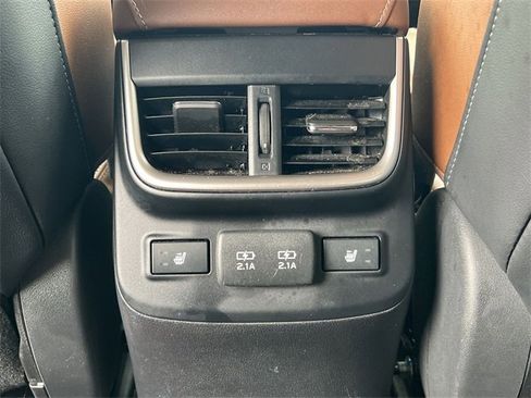 Certified 2021 Subaru Outback Touring w/ Popular Package #2 image 32