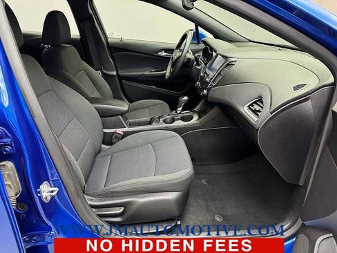 Used 2016 Chevrolet Cruze LT w/ Sun And Sound Package FWD image 20