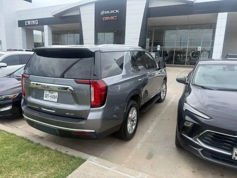 Used 2021 GMC Yukon SLT w/ SLT Premium Package RWD image 3