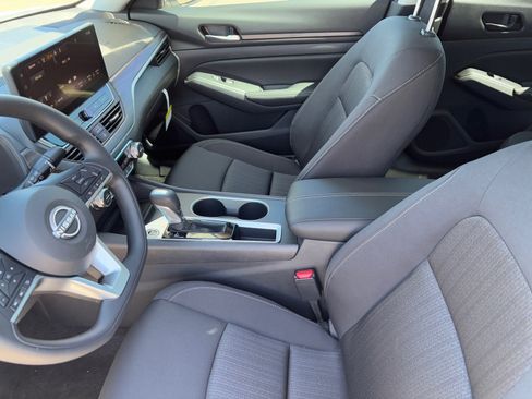 New 2025 Nissan Altima 2.5 SV w/ SV Special Edition Package image 19