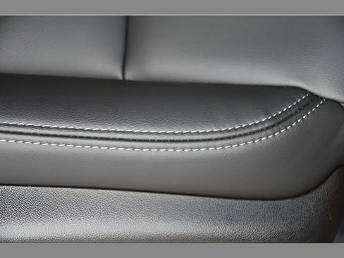 Used 2020 Cadillac CT4 Luxury w/ Sun And Sound Package AWD/4WD image 32