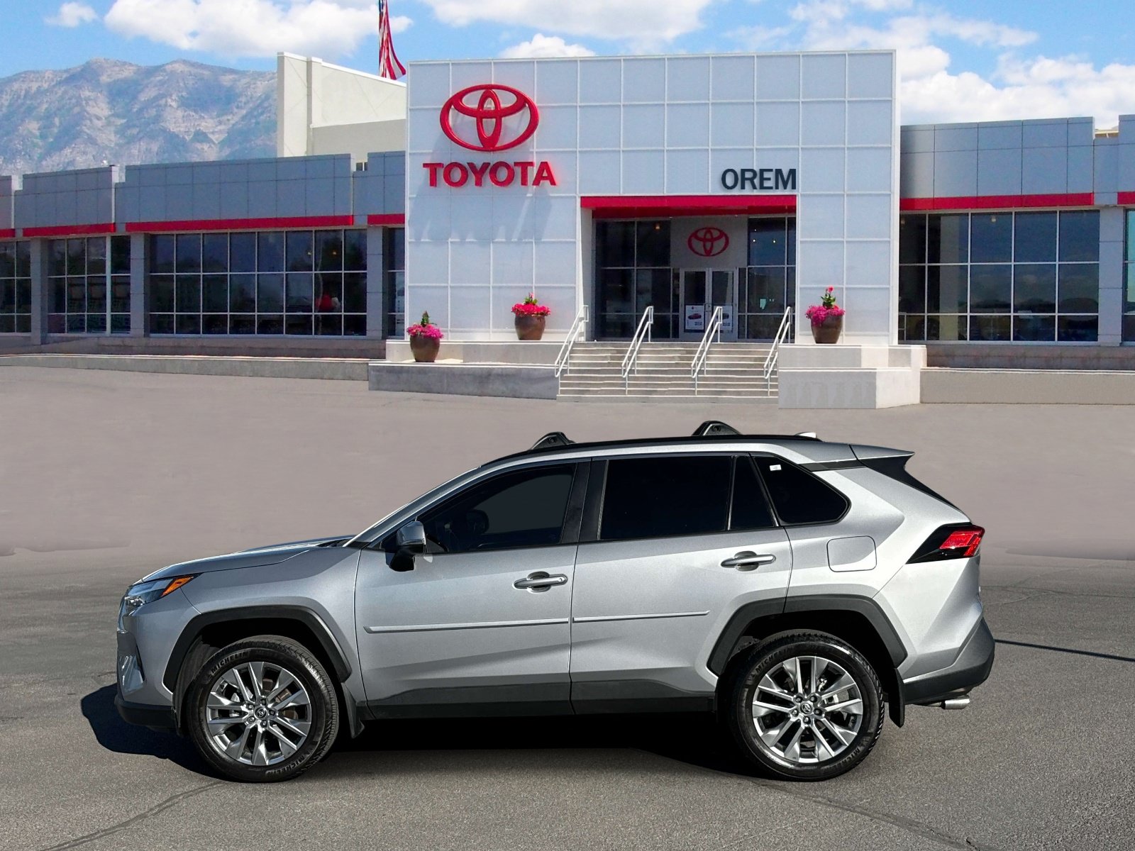 Used 2024 Toyota RAV4 XLE Premium w/ Weather Package AWD/4WD image 6
